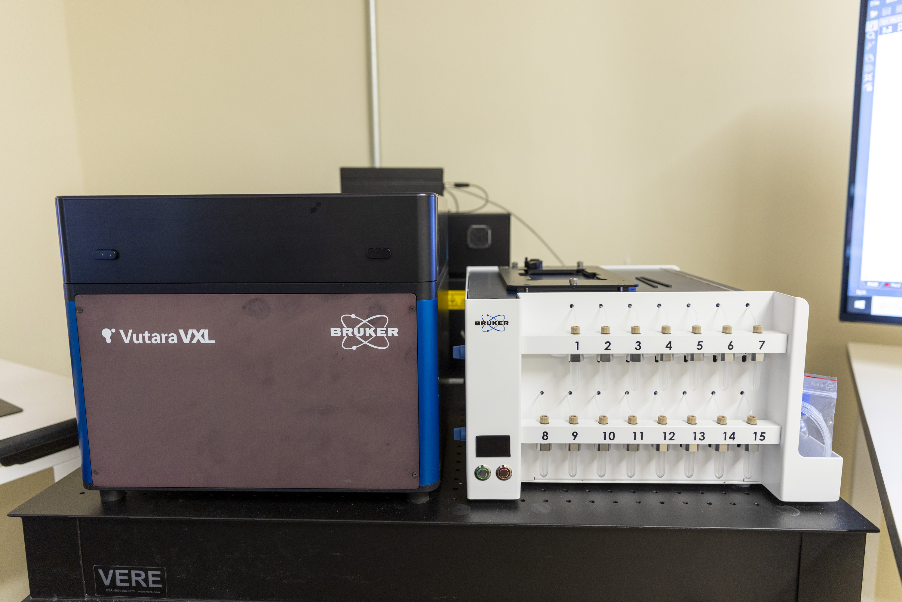 The Bruker Vutara VXL in the Spatial Technologies Unit